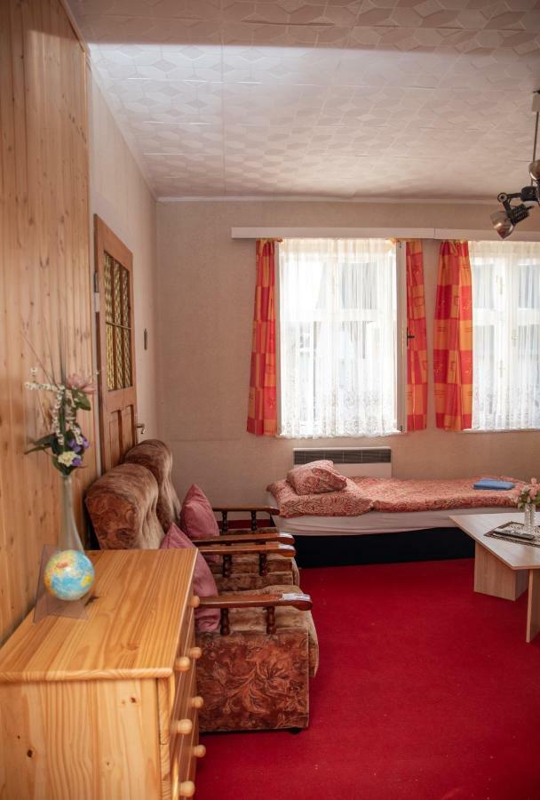 Apartmany U Kocoura Pod Klinovcem Kovářská Exterior foto